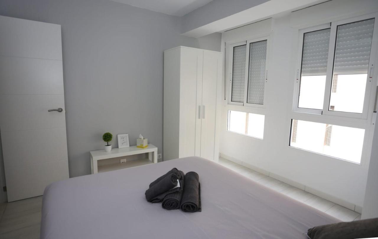 Apartamentos Navas Gam Alicante Buitenkant foto