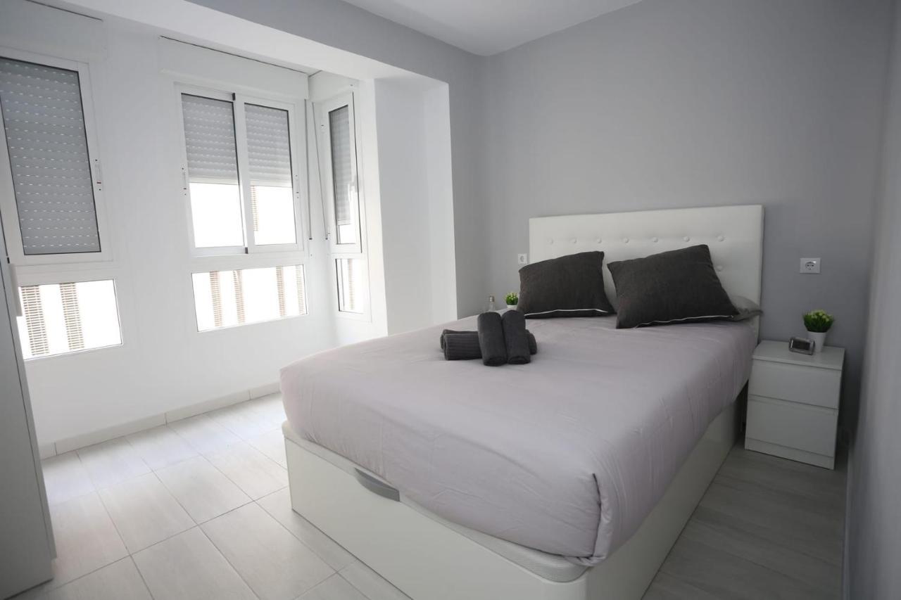 Apartamentos Navas Gam Alicante Buitenkant foto
